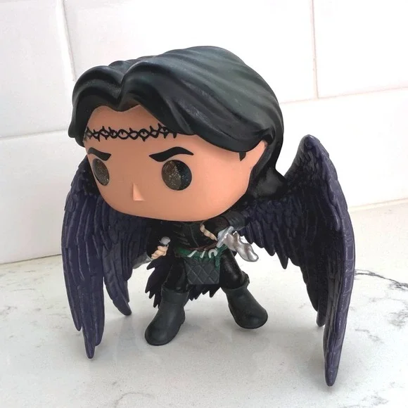 Hunt Alathar Funko POP! Crescent City Sarah J Maas Fandom - Picture 2 of 4